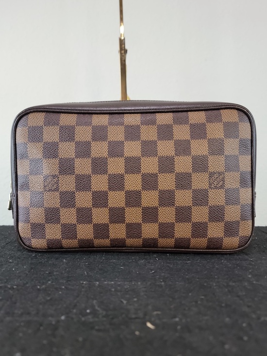 Louis Vuitton Other - •LOUIS VUITTON• Damier Ebene Trousse Toilette pouch